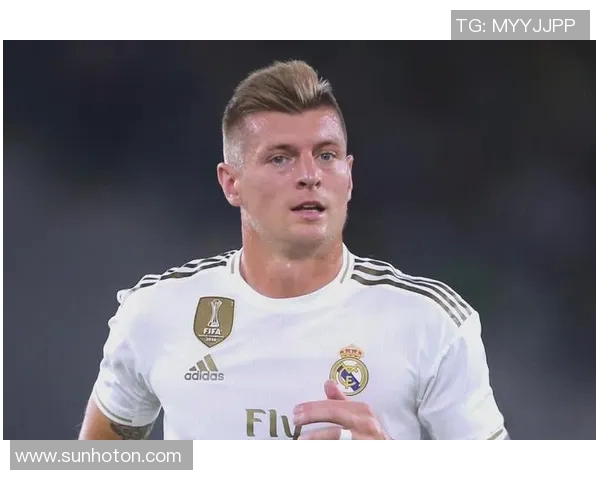 全球十大现役足球明星盘点他们的辉煌成就与未来展望